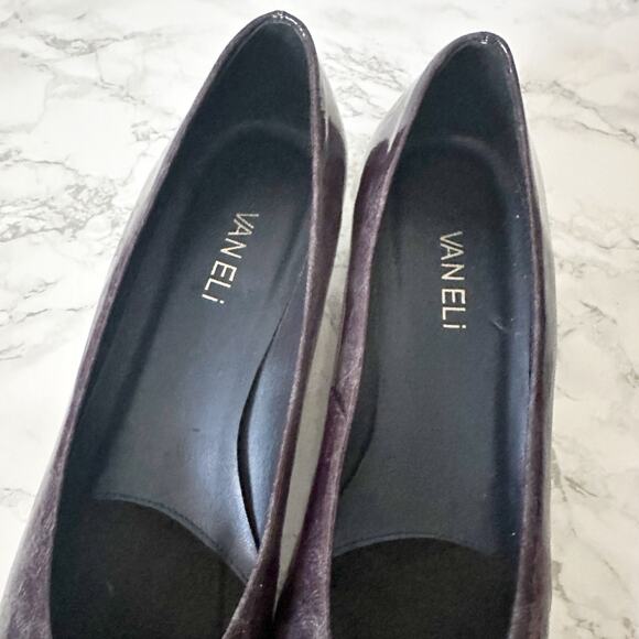 VANELI Narrow Marbled Navy Patent Leather Kitten Heels‎ Women's Size 8.5 NARROW - Picture 4 of 12